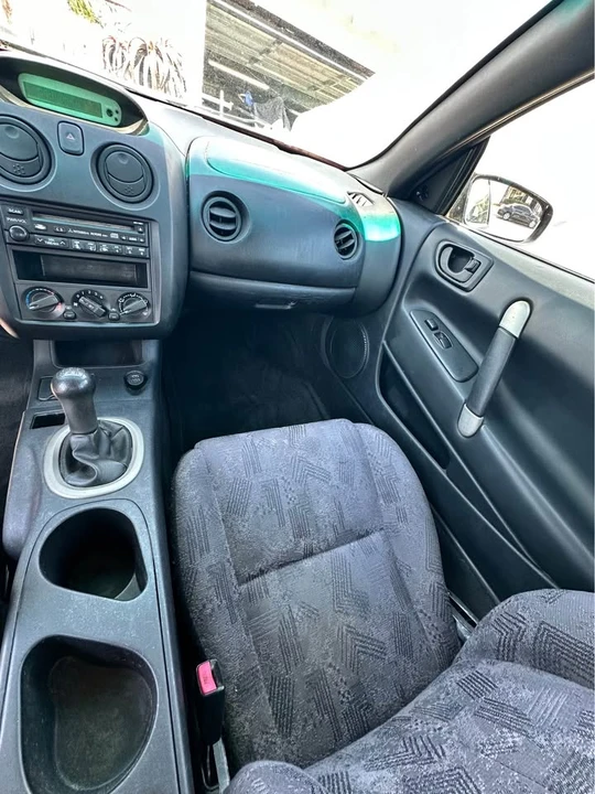 2002 Mitsubishi Eclipse 3rd Gen - Image 9 of 11