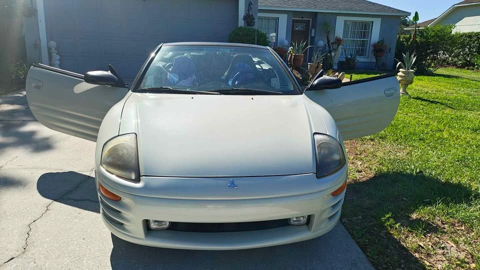 2002 Mitsubishi Eclipse 3rd Gen - Image 2 of 9