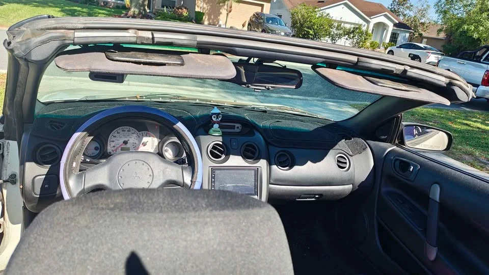 2002 Mitsubishi Eclipse 3rd Gen - Image 8 of 9