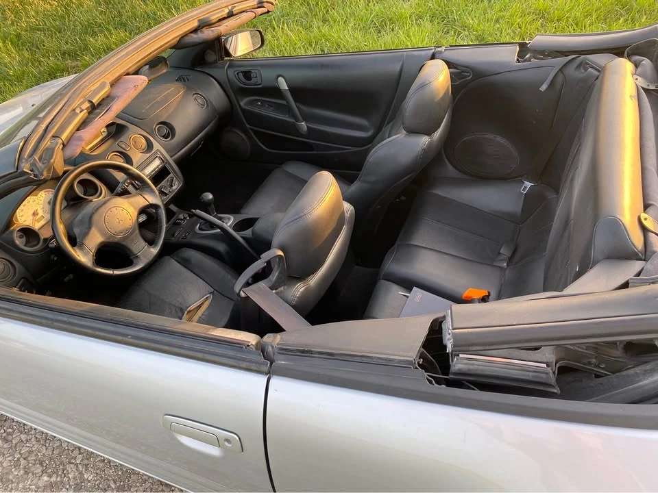 2002 Mitsubishi Eclipse 3rd Gen - Image 7 of 10