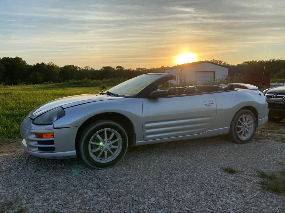 2002 Mitsubishi Eclipse 3rd Gen - Image 5 of 10