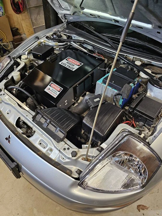2002 Mitsubishi Eclipse 3rd Gen - Image 15 of 24
