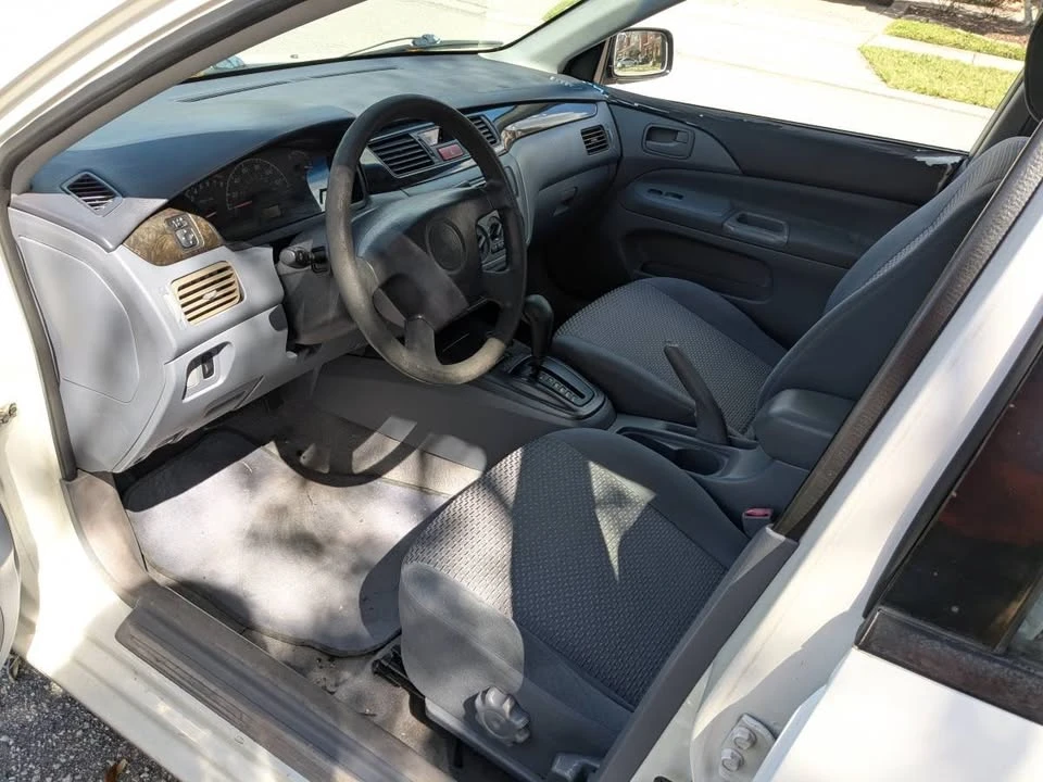2002 Mitsubishi Lancer 7th Gen - Image 5 of 11
