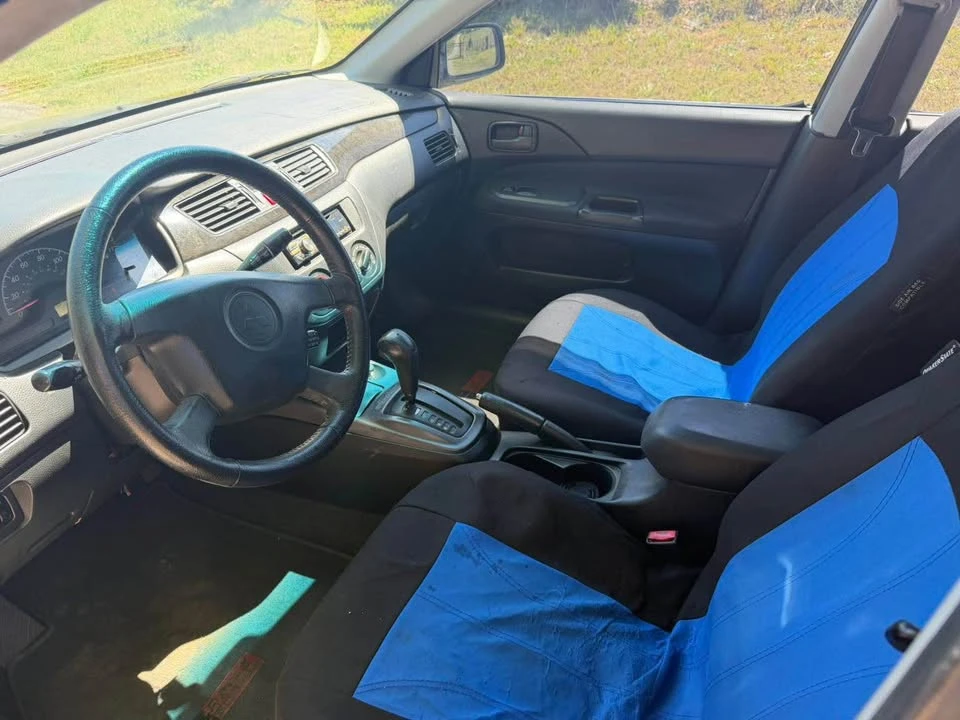 2002 Mitsubishi Lancer 7th Gen - Image 9 of 13