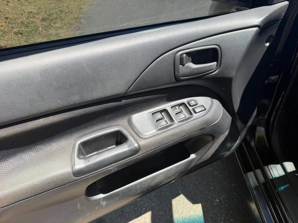 2002 Mitsubishi Lancer 7th Gen - Image 8 of 13