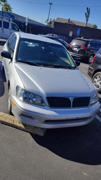 2002 Mitsubishi Lancer 8th Gen - Image 3 of 5