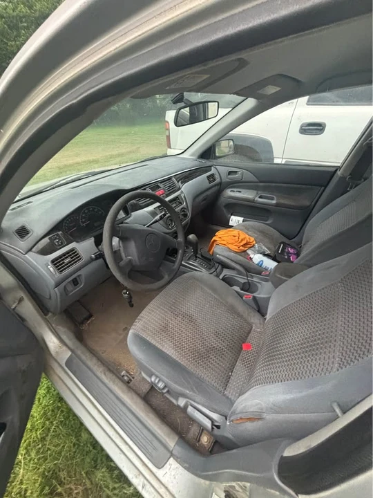 2002 Mitsubishi Lancer 8th Gen - Image 4 of 7
