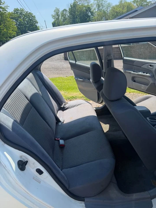 2002 Mitsubishi Lancer 8th Gen - Image 5 of 6
