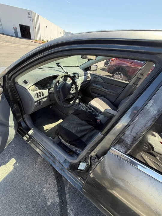 2002 Mitsubishi Lancer 8th Gen - Image 5 of 6