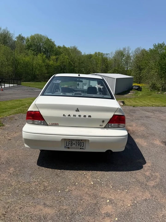 2002 Mitsubishi Lancer 8th Gen - Image 2 of 6