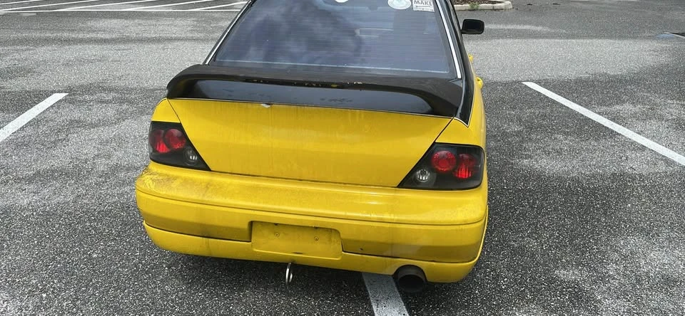 2002 Mitsubishi Lancer 8th Gen - Image 3 of 4