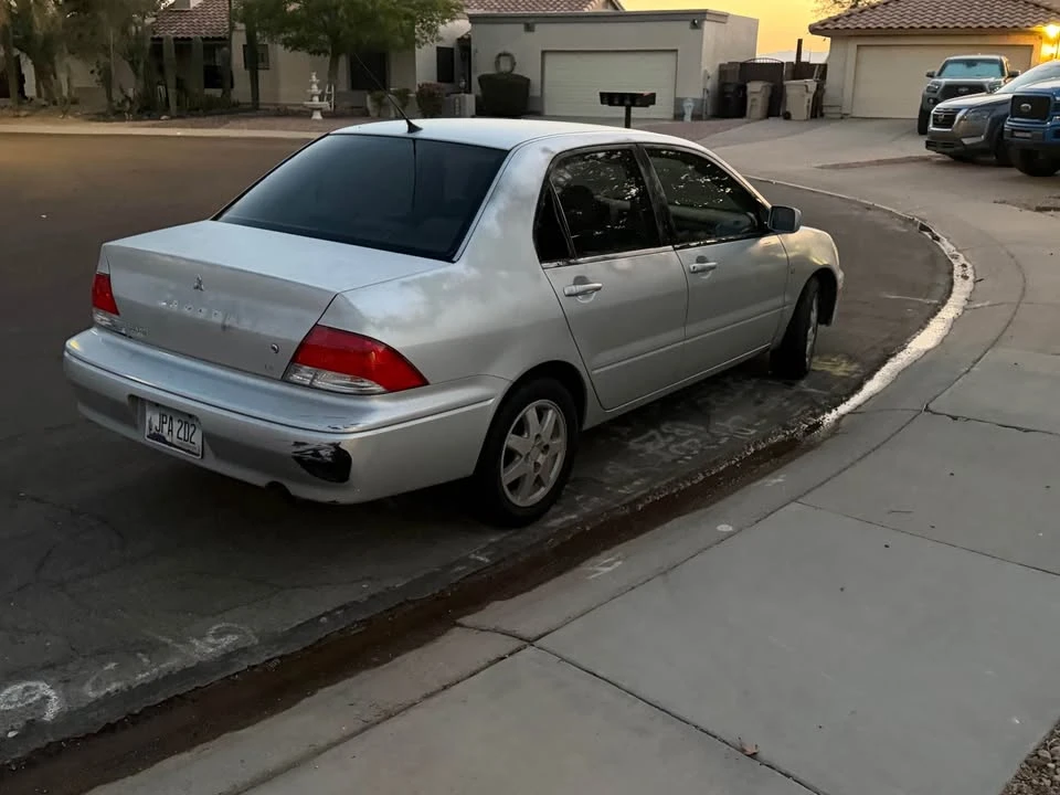 2002 Mitsubishi Lancer 8th Gen - Image 2 of 6