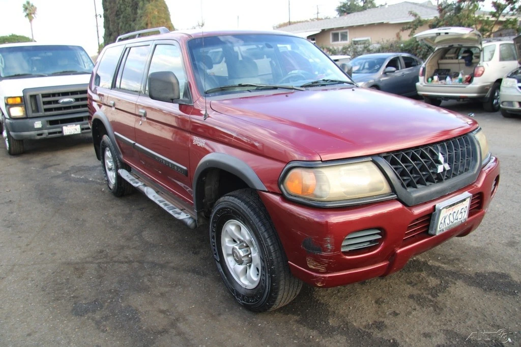 2002 Mitsubishi Pajero/Montero 3rd Gen - Image 8 of 21