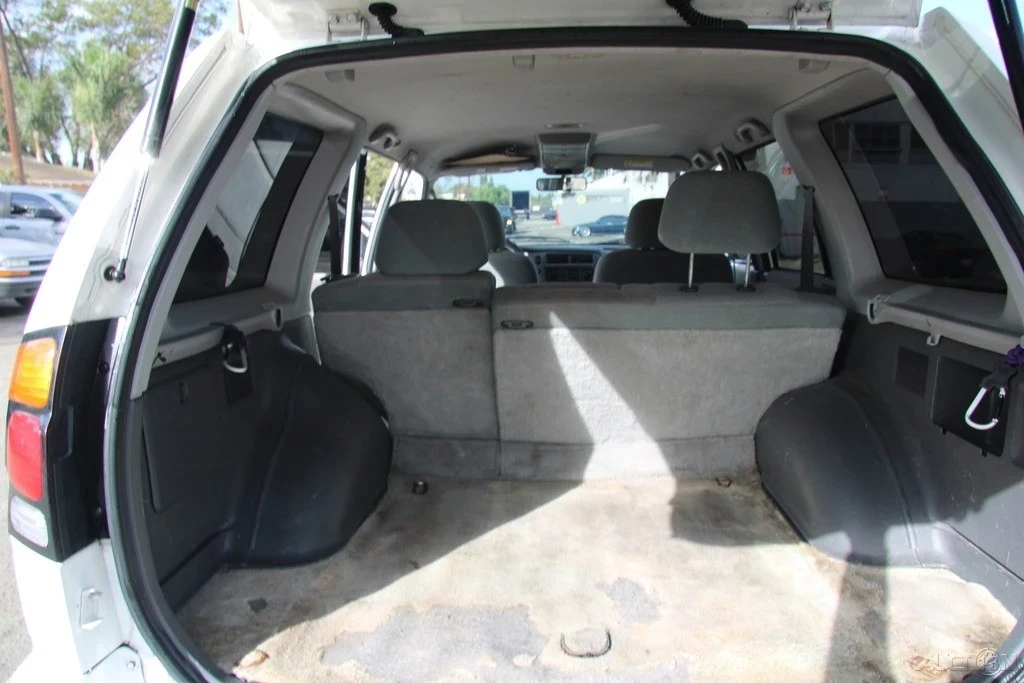 2002 Mitsubishi Pajero/Montero 3rd Gen - Image 21 of 21