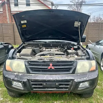 2002 Mitsubishi Montero LS Sport Utility 4D
