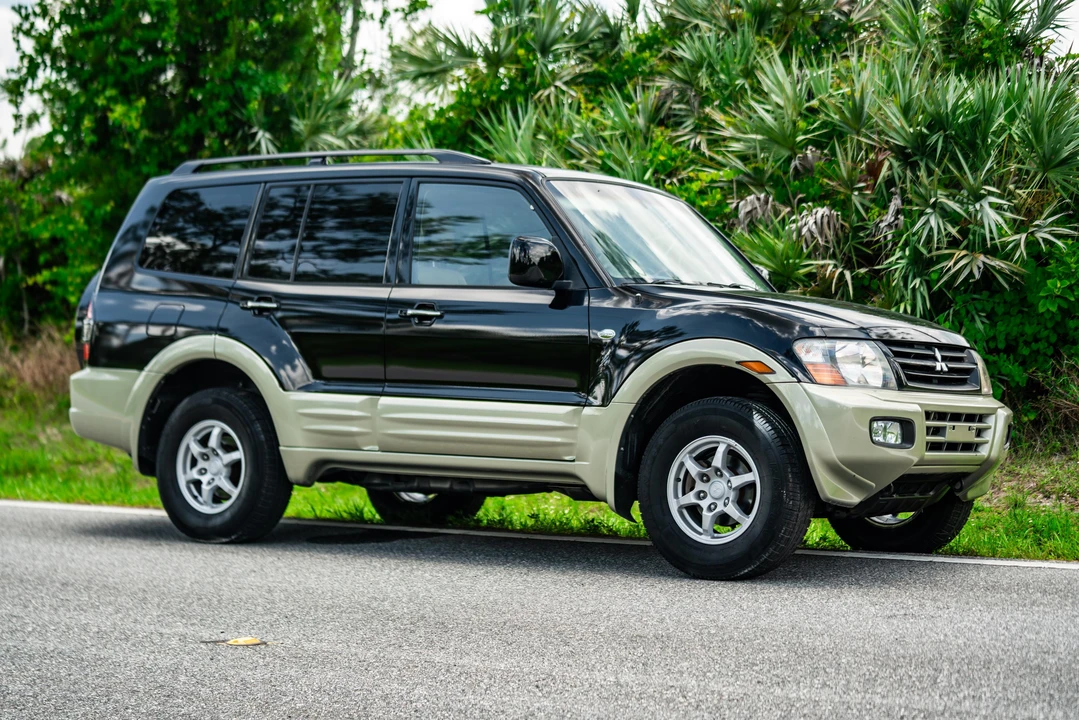 2002 Mitsubishi Pajero/Montero 3rd Gen - Image 24 of 31