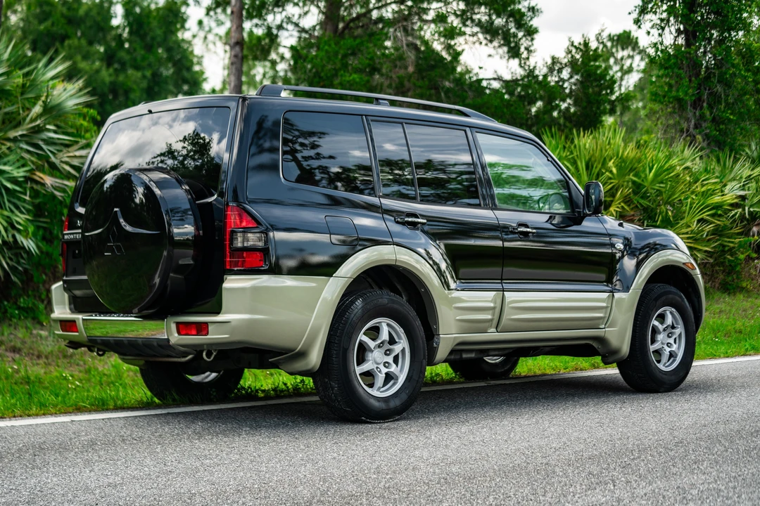 2002 Mitsubishi Pajero/Montero 3rd Gen - Image 22 of 31