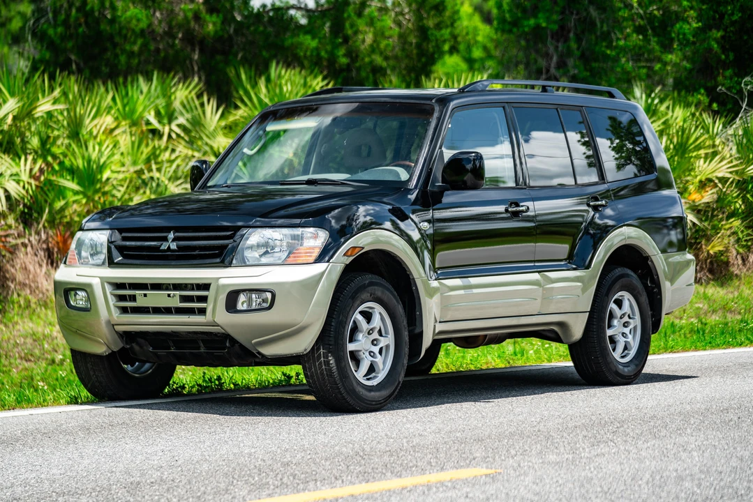 2002 Mitsubishi Pajero/Montero 3rd Gen - Image 10 of 31