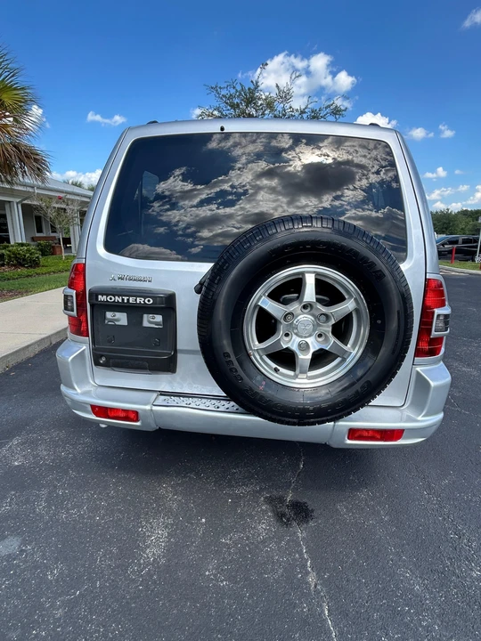 2002 Mitsubishi Pajero/Montero 3rd Gen - Image 29 of 31