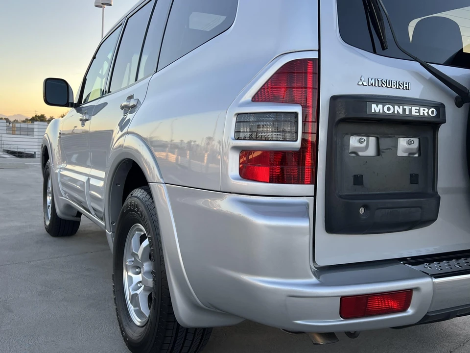 2002 Mitsubishi Pajero/Montero 3rd Gen - Image 31 of 31