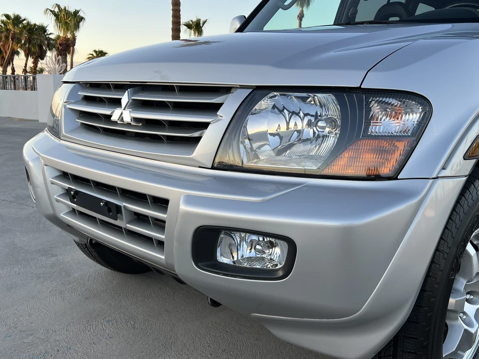 2002 Mitsubishi Pajero/Montero 3rd Gen - Image 19 of 31