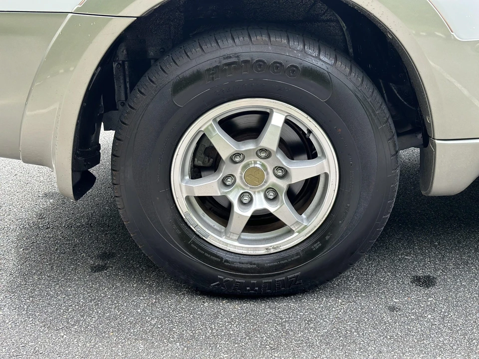 2002 Mitsubishi Pajero/Montero 3rd Gen - Image 28 of 31