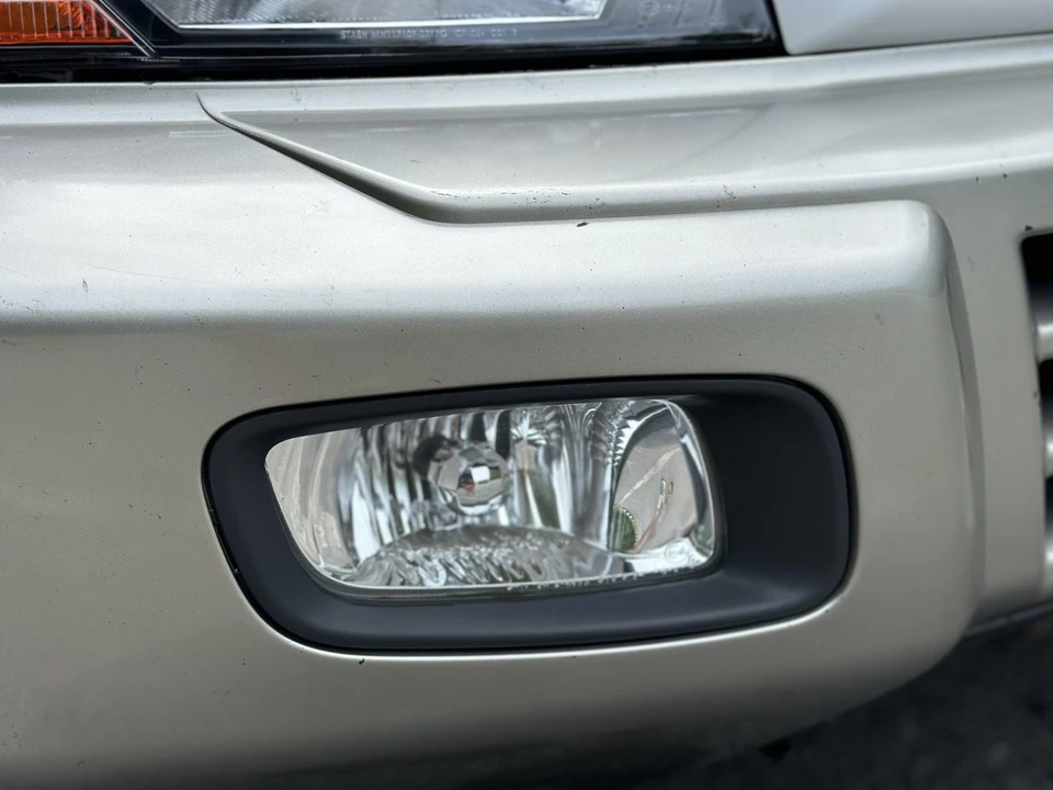 2002 Mitsubishi Pajero/Montero 3rd Gen - Image 19 of 31