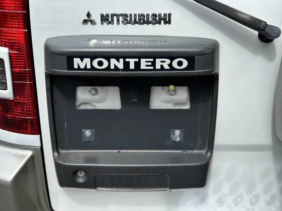 2002 Mitsubishi Pajero/Montero 3rd Gen - Image 15 of 31