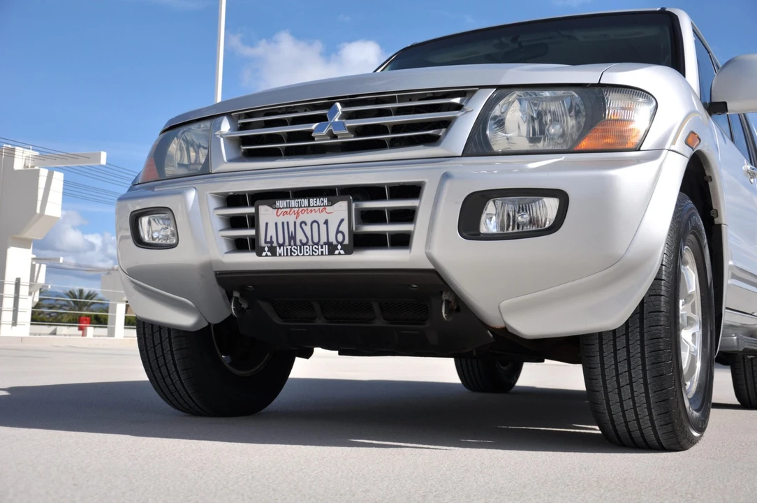 2002 Mitsubishi Pajero/Montero 3rd Gen - Image 23 of 31