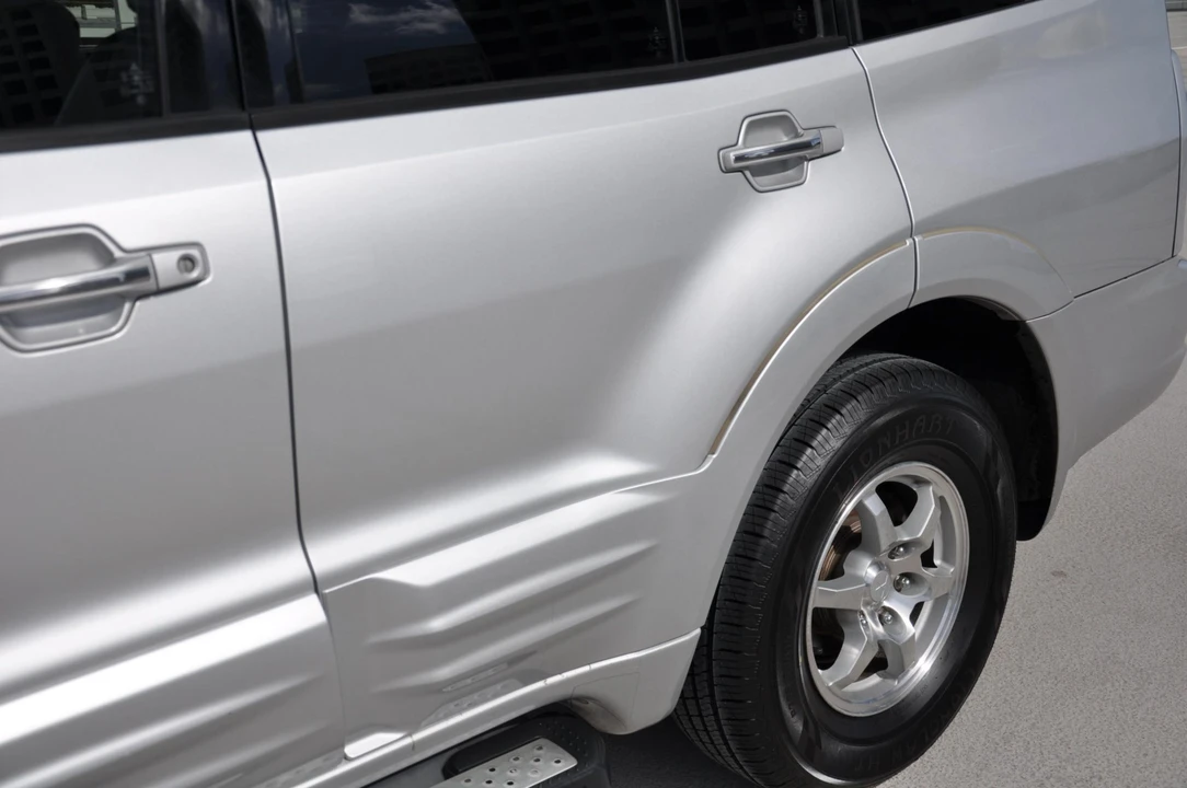 2002 Mitsubishi Pajero/Montero 3rd Gen - Image 28 of 31