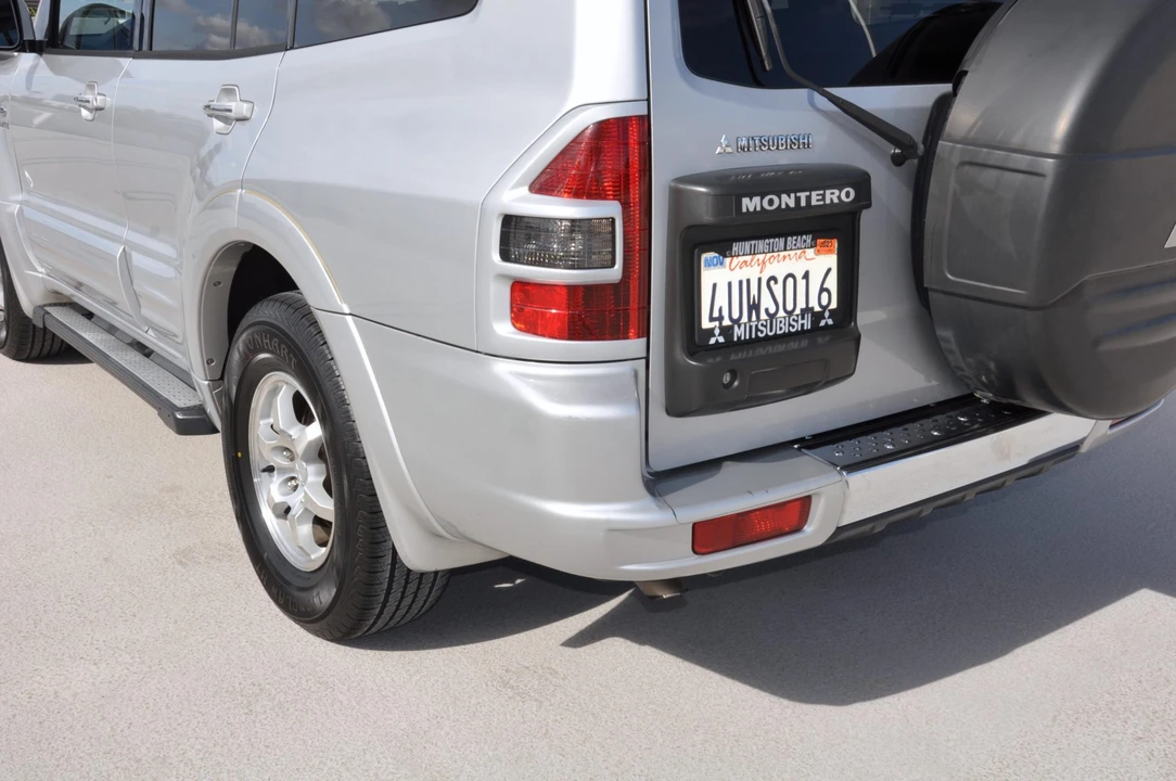 2002 Mitsubishi Pajero/Montero 3rd Gen - Image 30 of 31