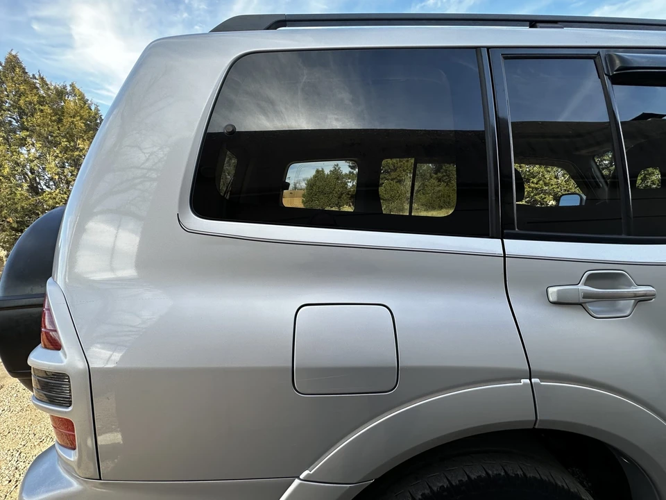 2002 Mitsubishi Pajero/Montero 3rd Gen - Image 23 of 31