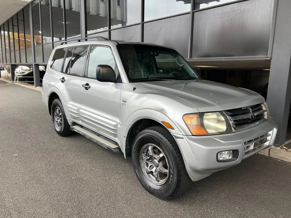 2002 Mitsubishi Pajero/Montero 3rd Gen - Image 7 of 21