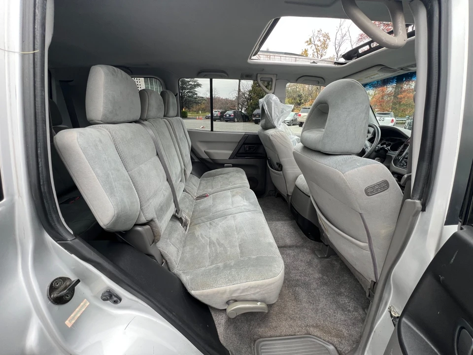 2002 Mitsubishi Pajero/Montero 3rd Gen - Image 14 of 21