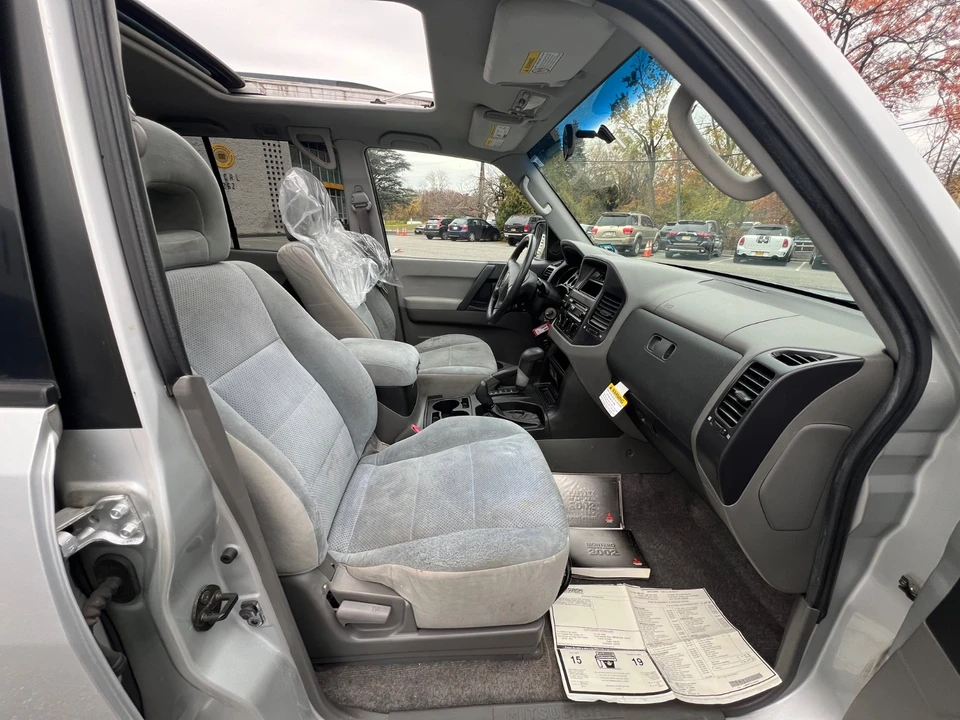 2002 Mitsubishi Pajero/Montero 3rd Gen - Image 13 of 21