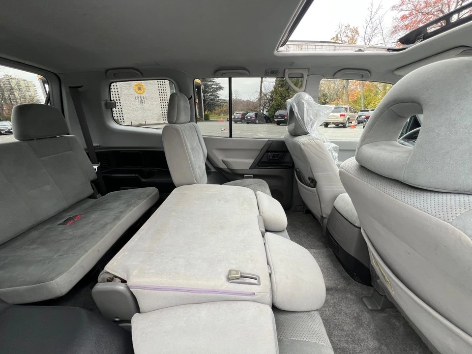2002 Mitsubishi Pajero/Montero 3rd Gen - Image 15 of 21