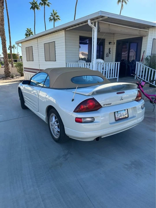 2002 Mitsubishi Eclipse 3rd Gen - Image 2 of 2