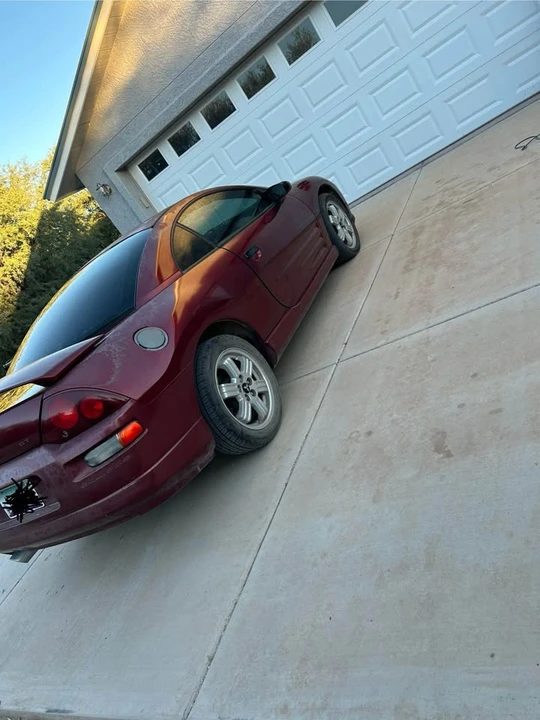 2002 Mitsubishi Eclipse 3rd Gen - Image 3 of 10