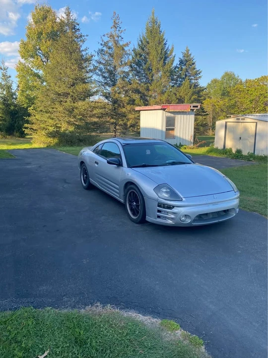 2002 Mitsubishi Eclipse 3rd Gen - Image 2 of 8