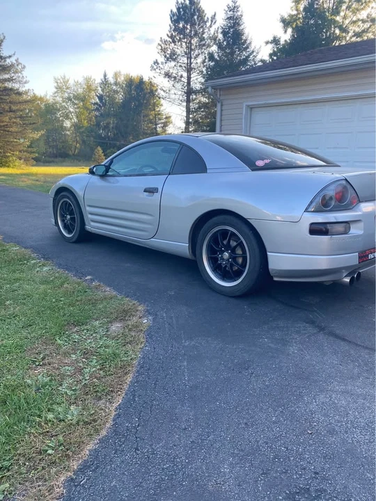 2002 Mitsubishi Eclipse 3rd Gen - Image 4 of 8