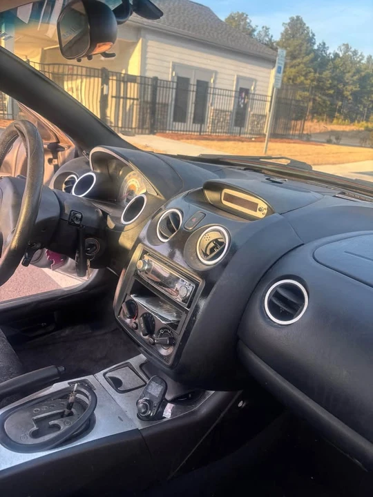 2002 Mitsubishi Eclipse 3rd Gen - Image 11 of 19