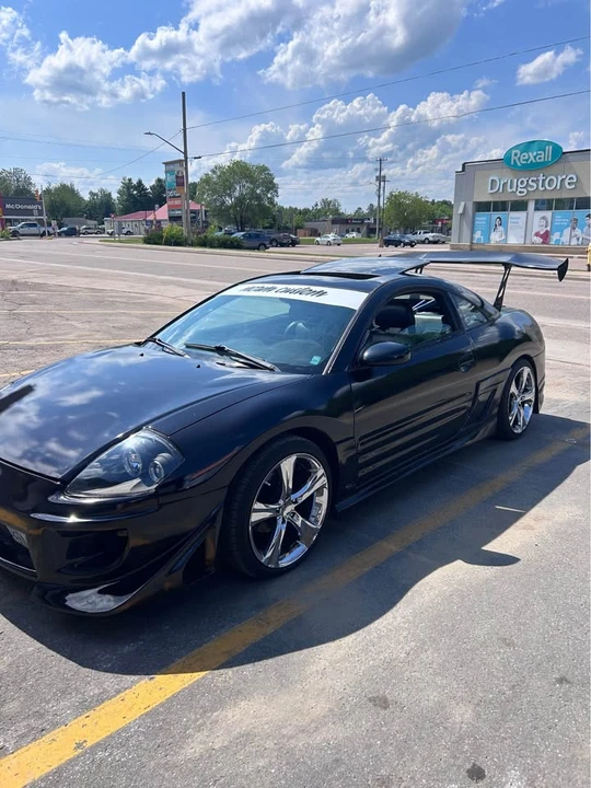 2002 Mitsubishi Eclipse 3rd Gen - Image 2 of 7