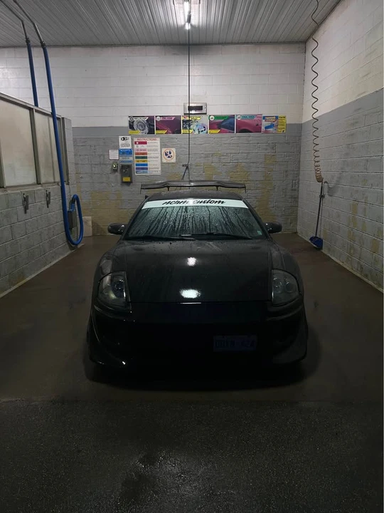 2002 Mitsubishi Eclipse 3rd Gen - Image 3 of 7