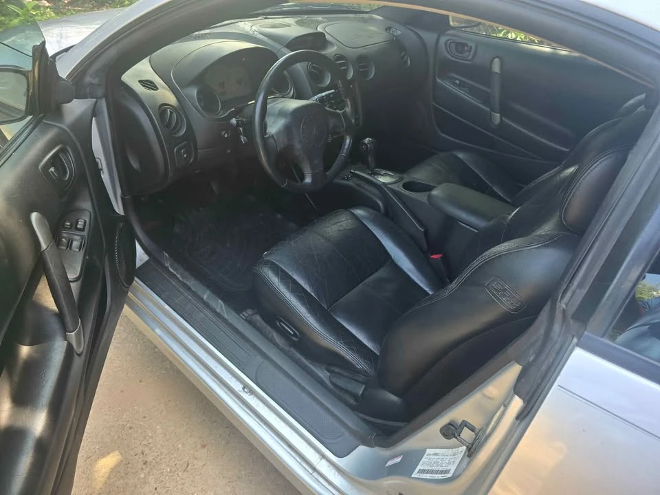 2002 Mitsubishi Eclipse 3rd Gen - Image 10 of 10