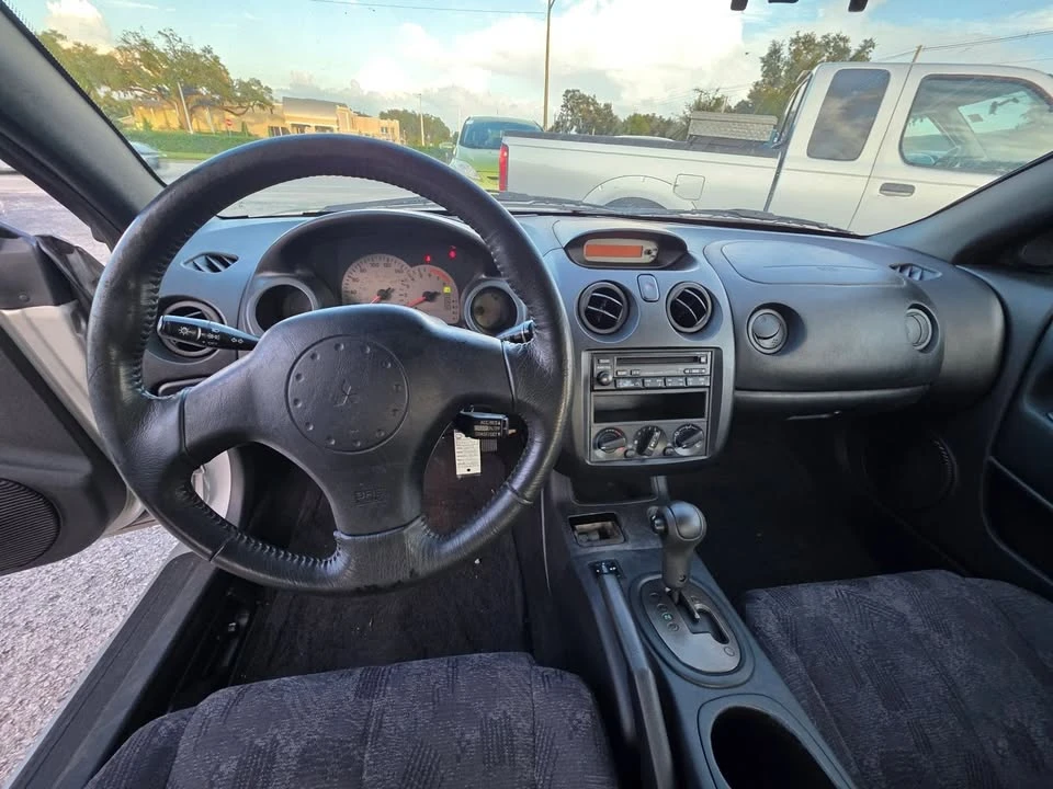 2002 Mitsubishi Eclipse 3rd Gen - Image 10 of 20
