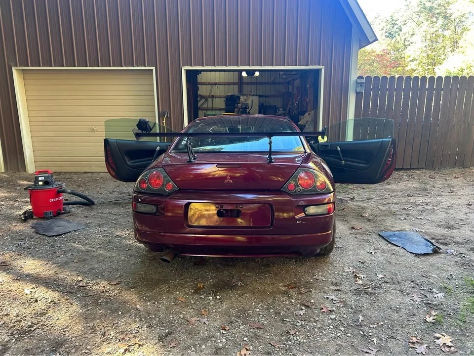 2002 Mitsubishi Eclipse 3rd Gen - Image 9 of 11