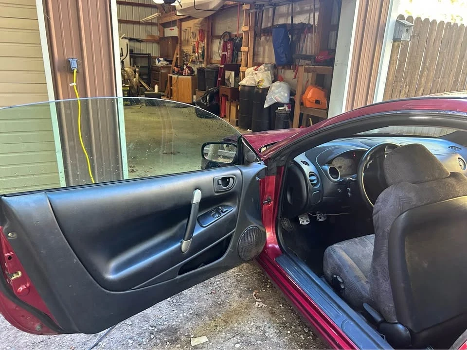 2002 Mitsubishi Eclipse 3rd Gen - Image 7 of 11