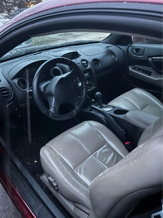 2002 Mitsubishi Eclipse 3rd Gen - Image 3 of 5