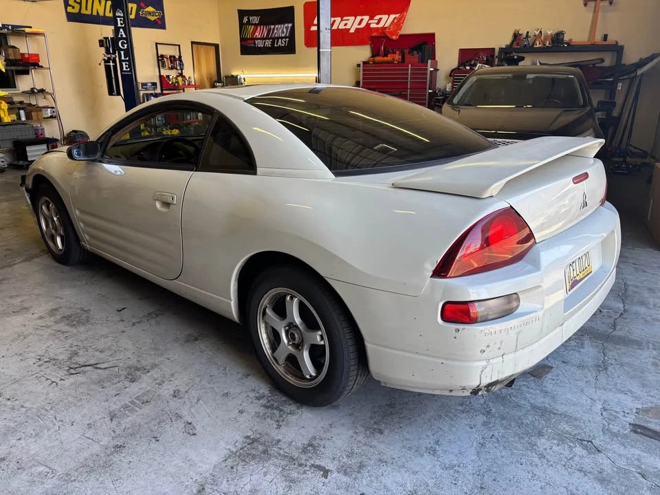 2002 Mitsubishi Eclipse 3rd Gen - Image 2 of 6