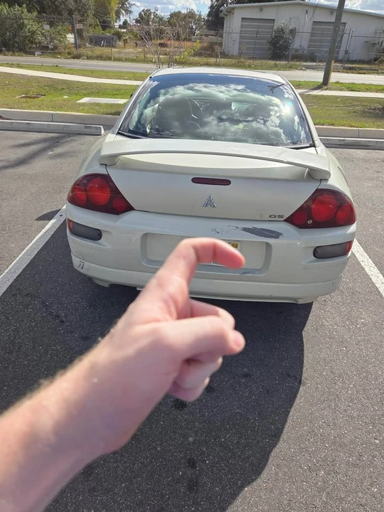 2002 Mitsubishi Eclipse 3rd Gen - Image 3 of 5